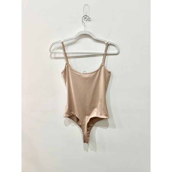 NWT Clyque The Label Donya Thin Strap Thong Bodysuit Tan Women's Size Small - Picture 4 of 6